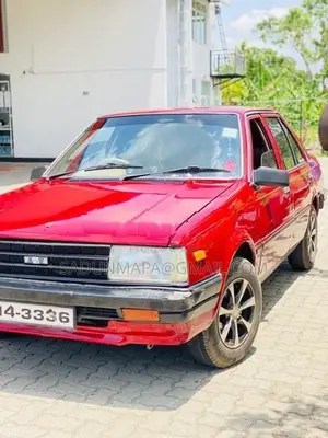 Nissan Sunny B11 1984