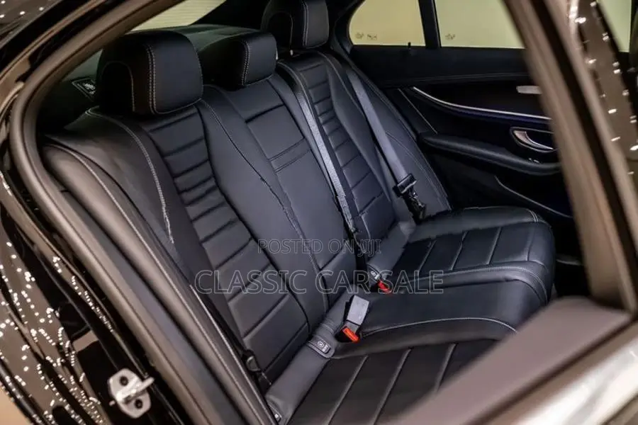 Mercedes Benz E200 2023