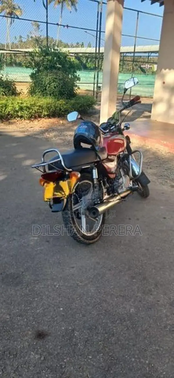 Bajaj Boxer 2003