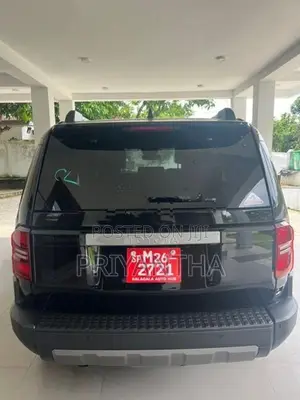 Toyota Land Cruiser Prado 250 VX 2025