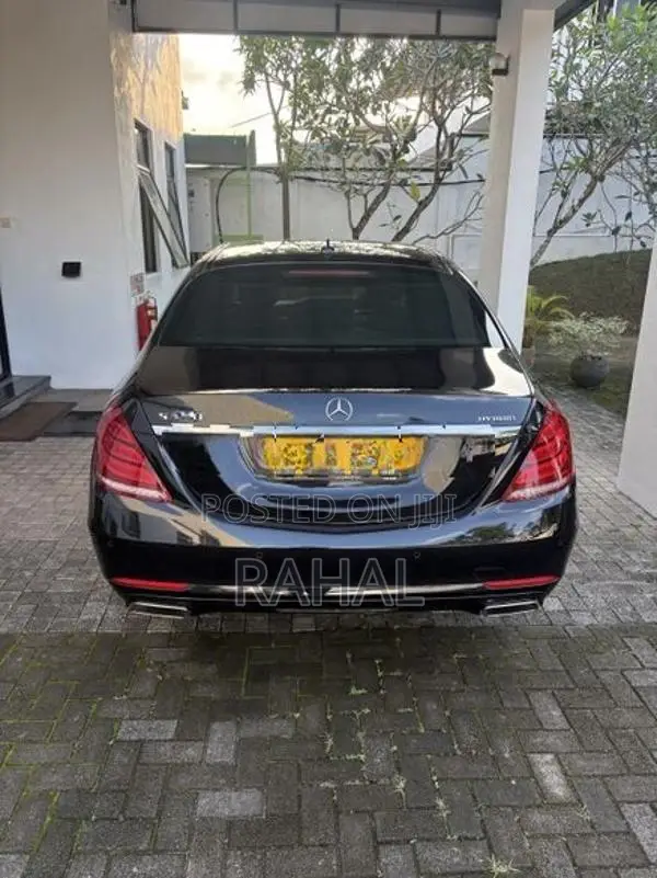 Mercedes Benz S400 2014