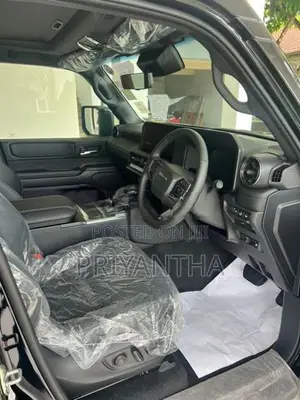 Toyota Land Cruiser Prado 250 VX 2025