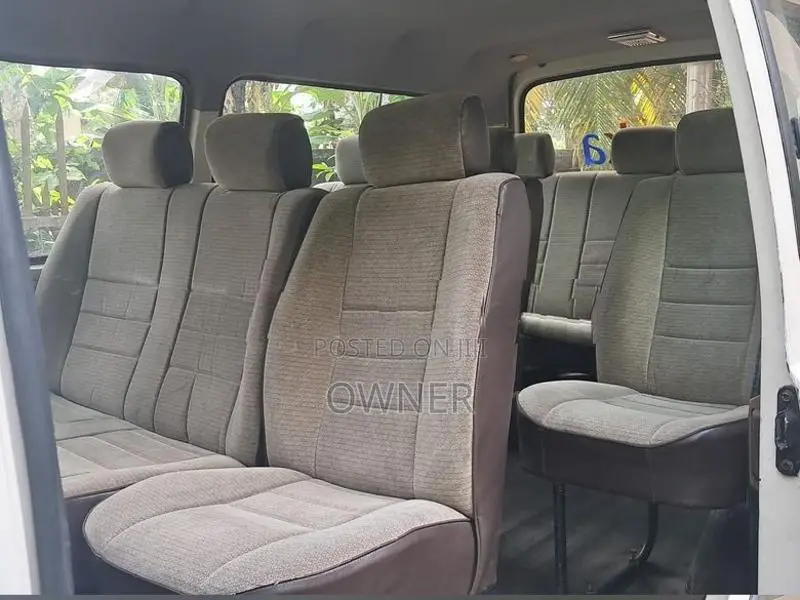 Toyota Hiace LH20 1985