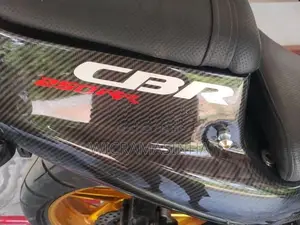 Honda CBR MC22 2010
