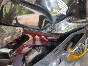 Honda CBR MC22 2010