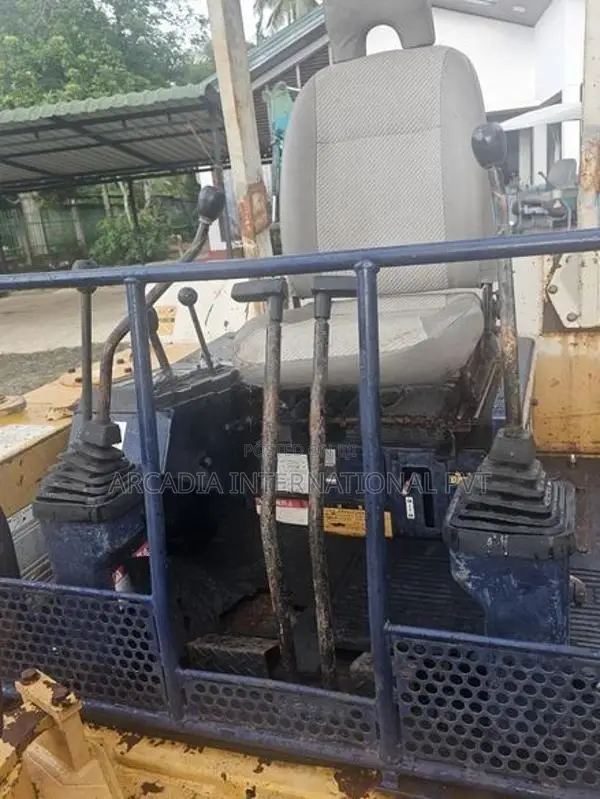 Komatsu PC30-6 Excavator