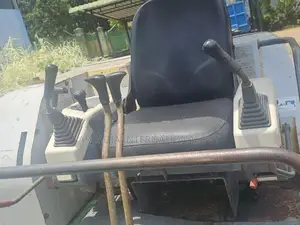 IHI 30J excavator