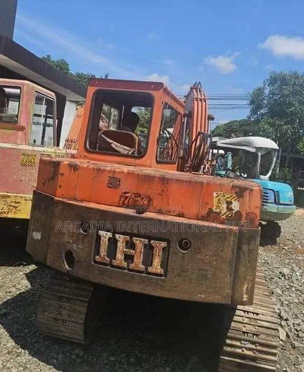 IHI IS50S-2 Excavator – For Sale