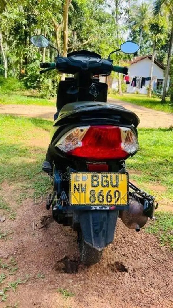 Honda Dio 2018