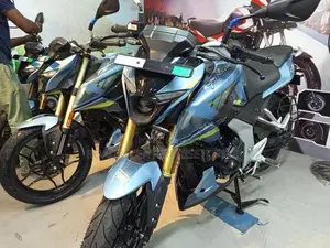 Bajaj Pulsar N160 Premium 2026