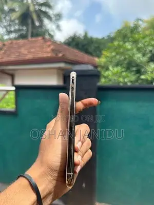 Apple iPhone 11 Pro (Used)