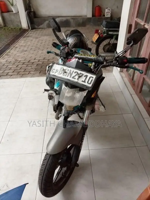 Yamaha FZ 2018