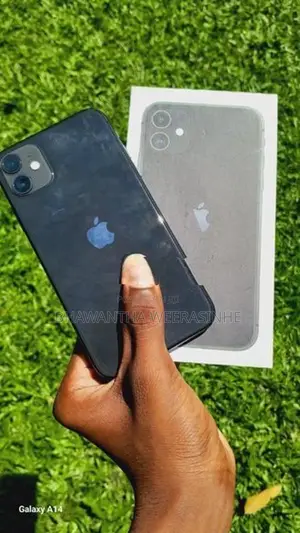 Apple iPhone 11 (Used)