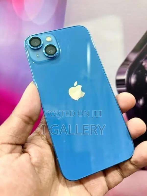 Apple iPhone 13 128GB (Used)