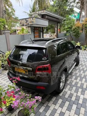 Kia Sorento 1-12 2012
