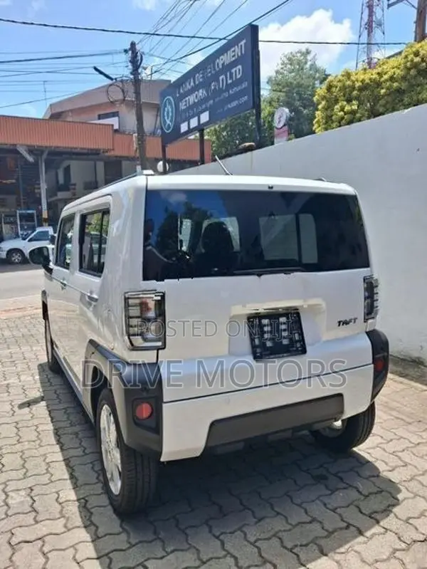 Daihatsu Taft G Venture 2025