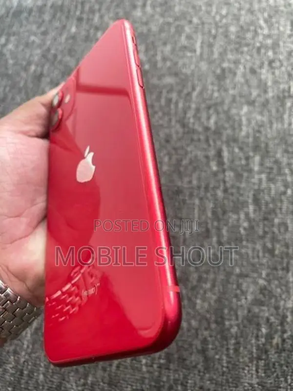 Apple iPhone 11 128GB (Used)