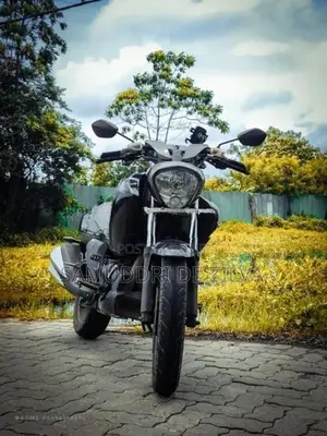 Suzuki Intruder 150 2018