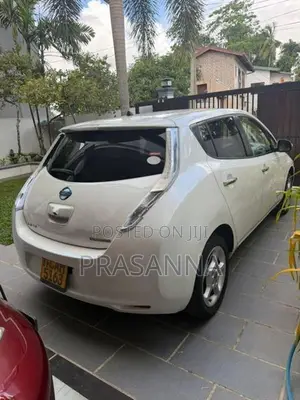 Nissan Leaf X grade Azeo 2013