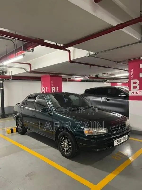 Toyota Corolla XE Saloon 1996