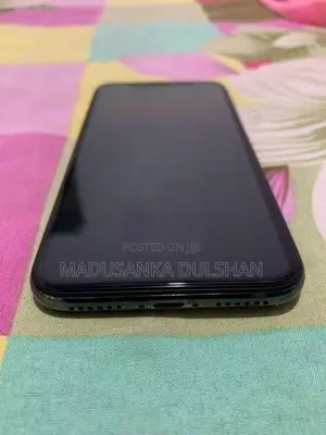 Apple iPhone X (Used)