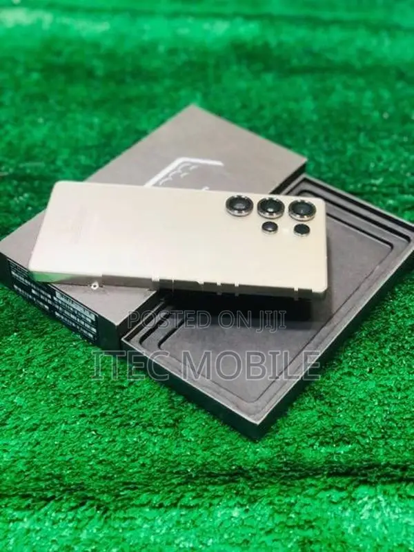 Samsung Galaxy S25 Ultra (Used)