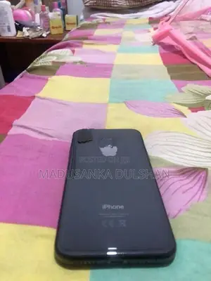 Apple iPhone X (Used)