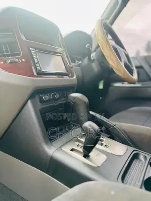 Mitsubishi Montero Mitshubishi 2003