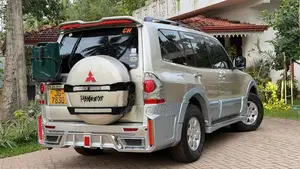 Mitsubishi Montero Mitshubishi 2003