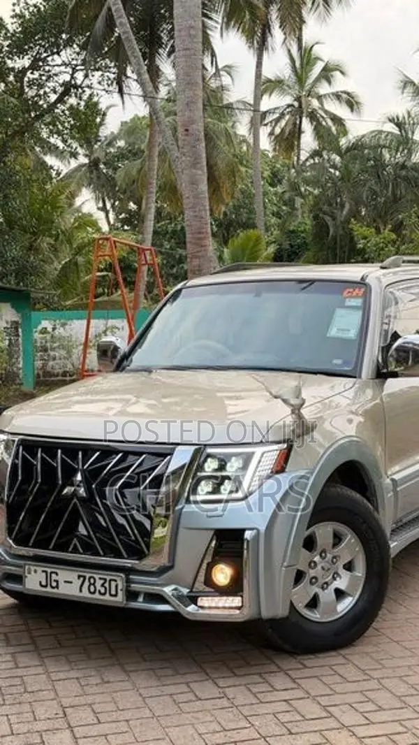 Mitsubishi Montero Mitshubishi 2003