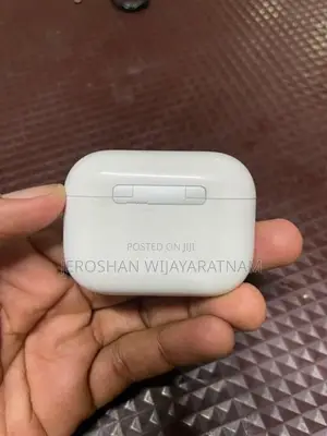 Apple AirPods Pro 3 (Used)