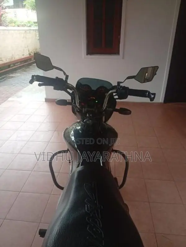 Bajaj Discover 2007
