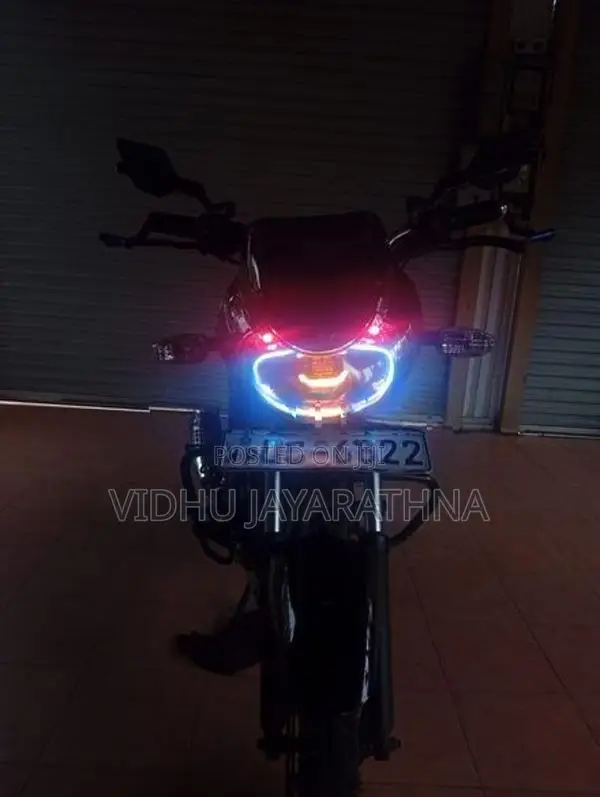 Bajaj Discover 2007