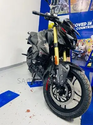Bajaj Pulsar N160 Premium 2026