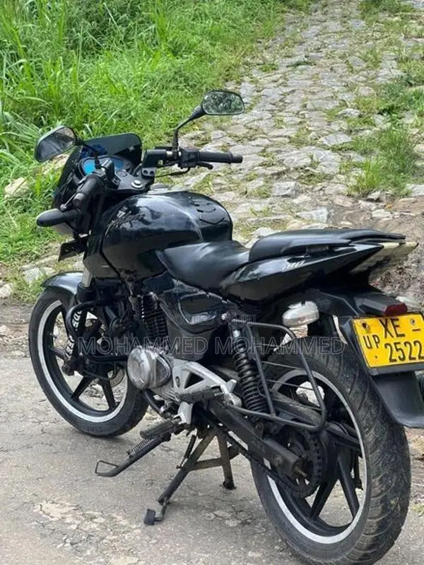 Bajaj Pulsar 180 2012