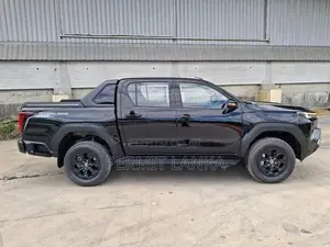 Toyota Hilux Travo Overland+ 2.8L 2026