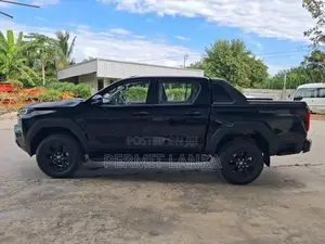 Toyota Hilux Travo Overland+ 2.8L 2026