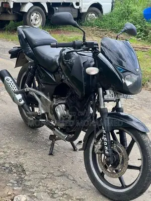 Bajaj Pulsar 180 2012