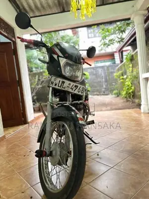Bajaj CT100 2007