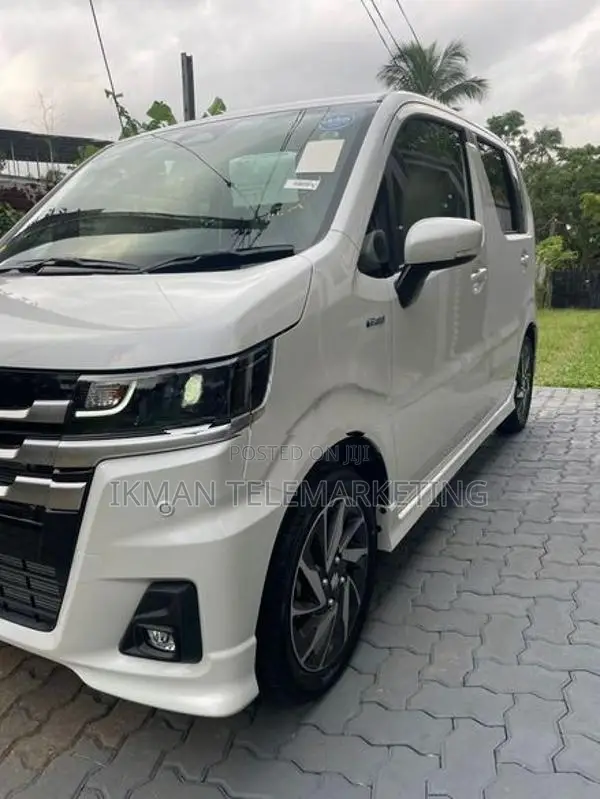 Suzuki Wagon R Custom ZX 2026