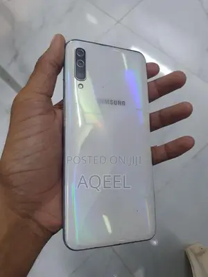 Samsung Galaxy A50 128GB (Used)