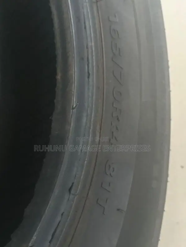 Tyre 165/70/14 Size