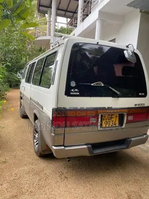 Nissan Caravan 1996