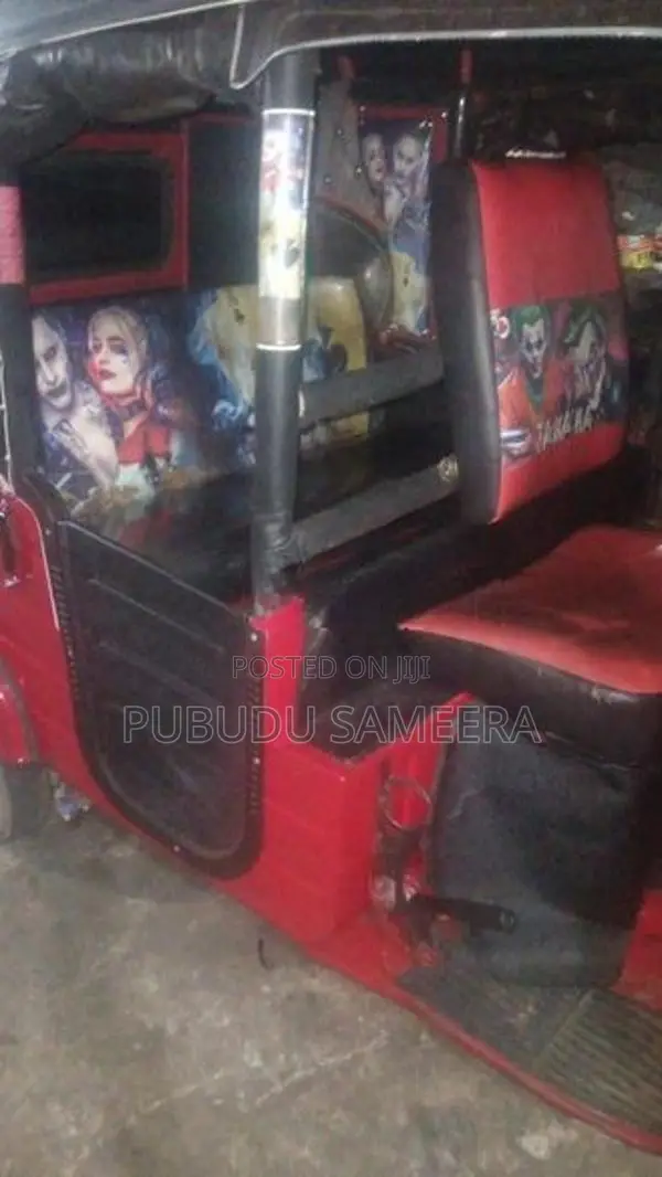 Bajaj RE 2007