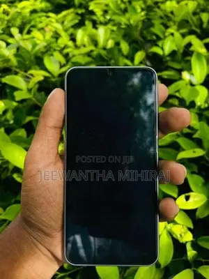 Samsung Galaxy A17 (Used)