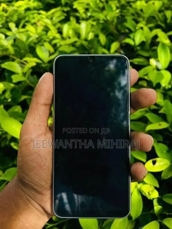 Samsung Galaxy A17 (Used)