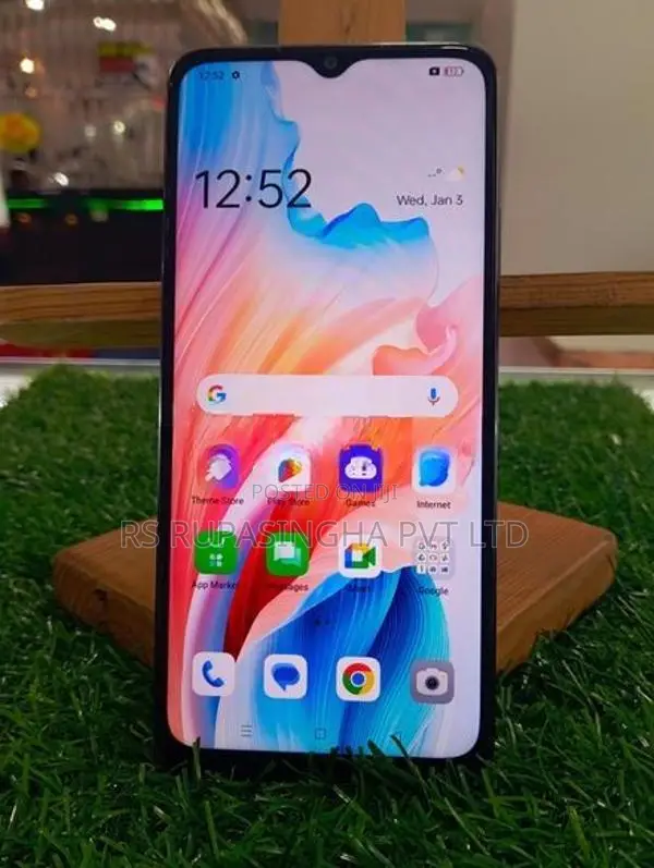 Oppo A18 4GB / 128GB (Used)