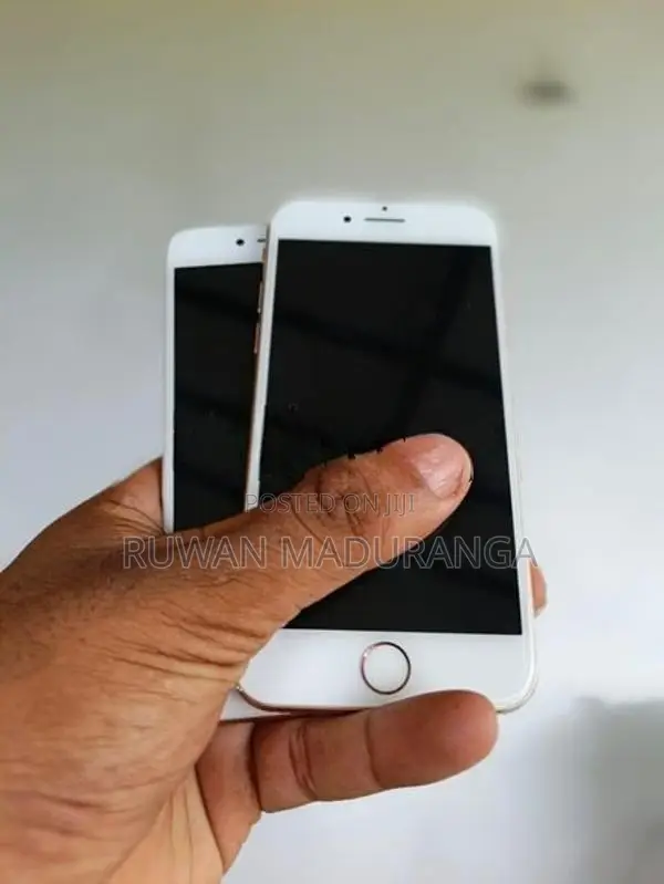 Apple iPhone 8 64GB (Used)