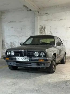 BMW 316i 1989