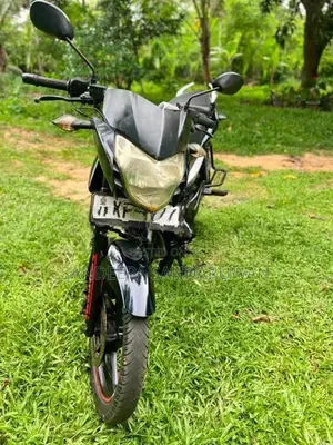 Bajaj Pulsar 135 2012